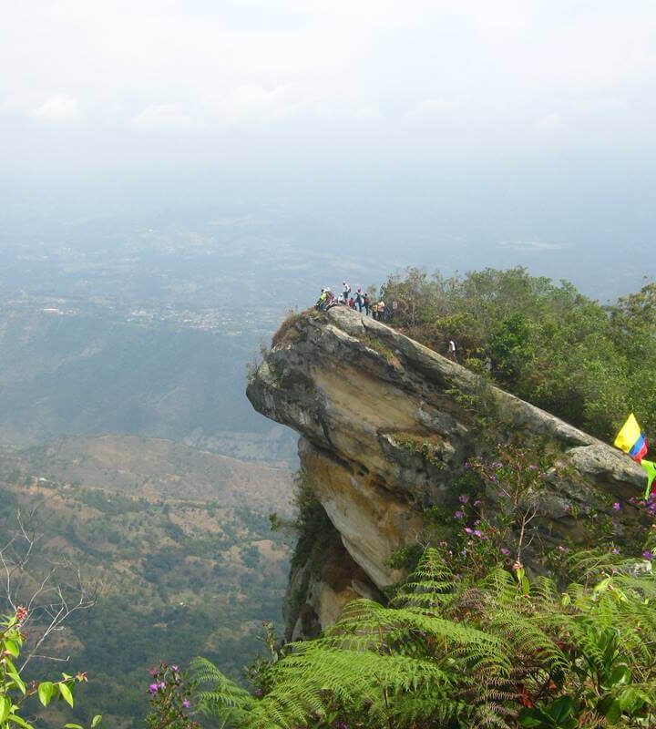 Caminata_Ecológica Cerro_de_Quinini Cundinamarca