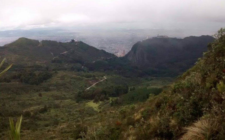 Caminata-Ecologica-Cerro-de-Guadalupe-Ecoturismocolombia