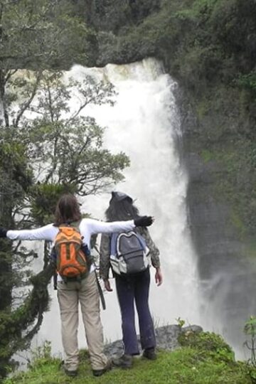 Cascada de Nemusten Corta