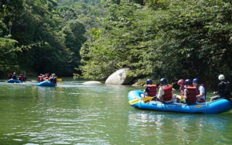 Expedición Rafting Río Samaná Rápidos Clase IV+ (Antioquia)